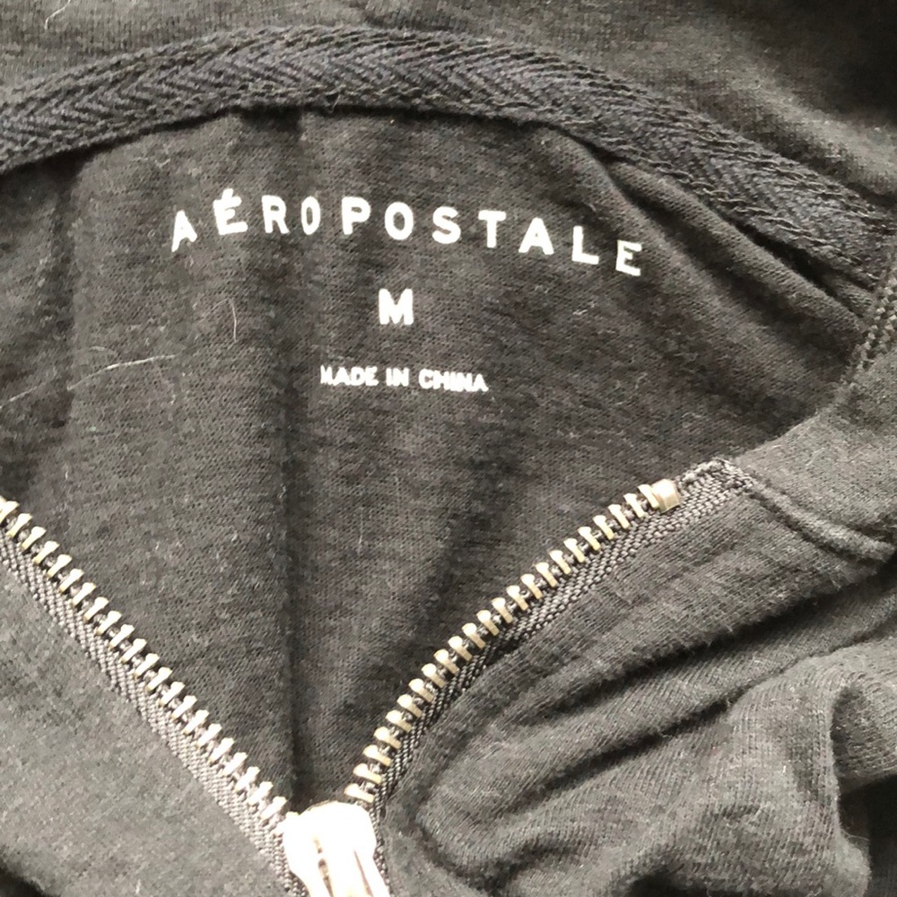 black jacket - Picture 2 of 2